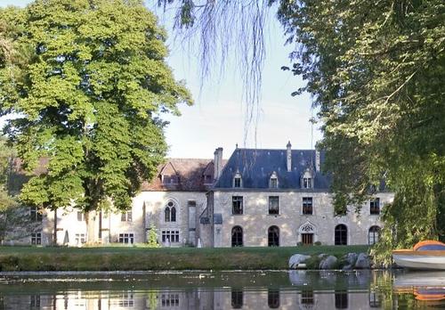 Chateau along the Canal